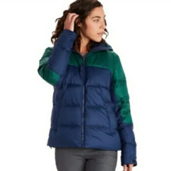 ⛷ Marmot Women's Guide Down Hoody - Arctic Navy/Botanical Green - 700 Fill Power - Picture 5 of 7